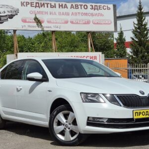 Skoda Octavia 1.6 AT, 2020, 130 000 км
