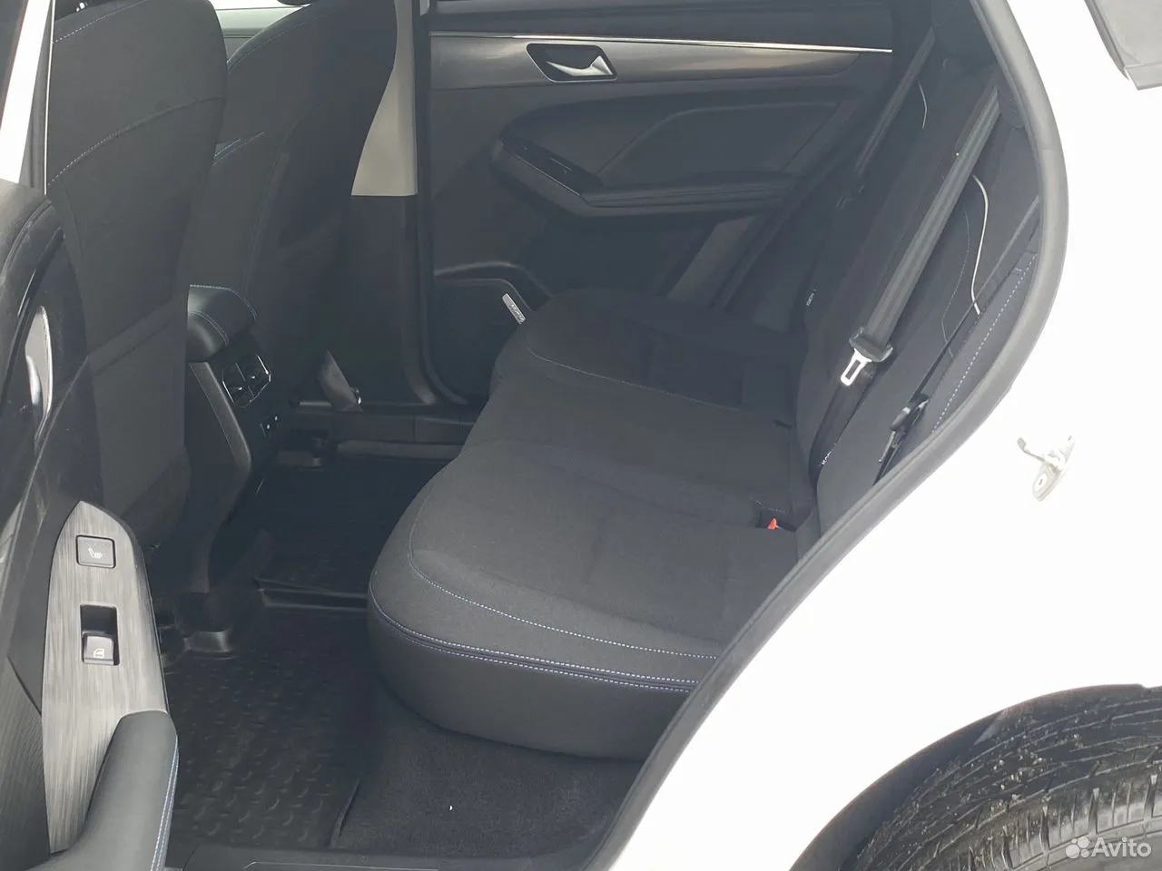 HAVAL Jolion 1.5 AMT, 2023, 60 000 км — изображение 14